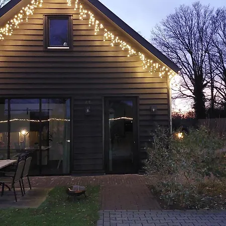 Aan De Lankeren -exclusief Ontbijt- 3*