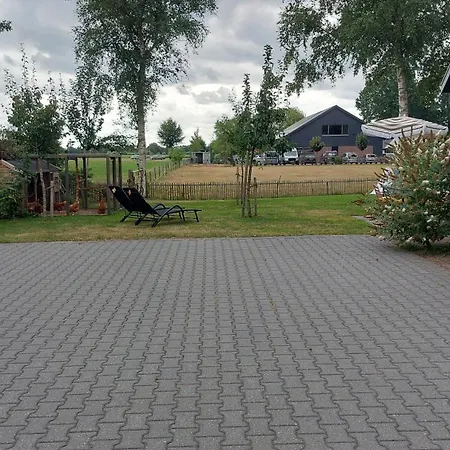 Aan De Lankeren -exclusief Ontbijt- 3*