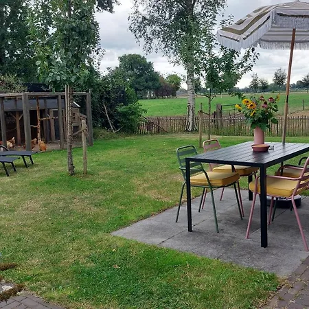 Aan De Lankeren -exclusief Ontbijt- Guest house
