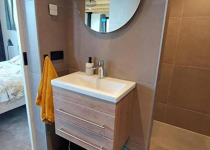 Aan De Lankeren -exclusief Ontbijt- 3*