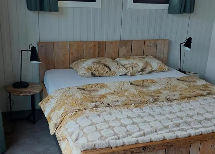 Aan De Lankeren -exclusief Ontbijt- 3*